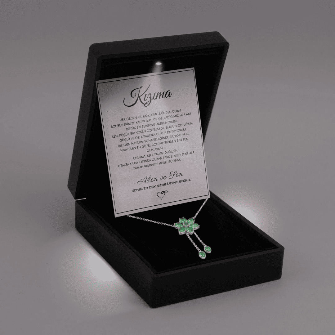 "Kızıma" Zümrüt Taşlı Bronş Kolye Notlu ve Kutulu