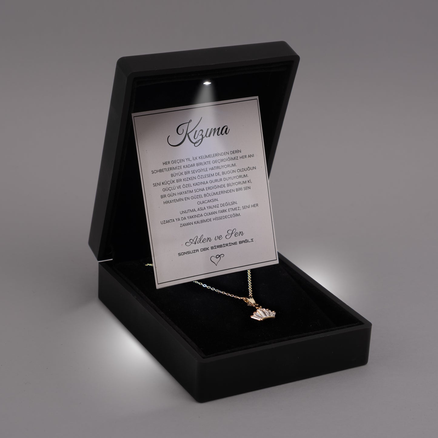 “Kızıma” Taç Model Işıltılı Kolye Anlamlı Notlu ve Kutulu