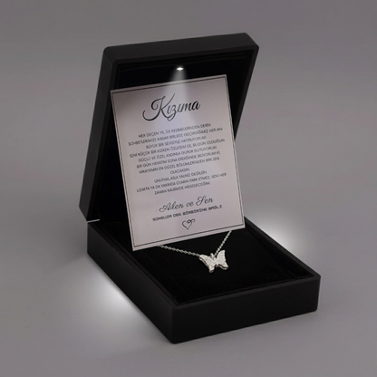 ''Kızıma'' Işıltılı Kelebek Kolye Anlamlı Notlu ve Kutulu