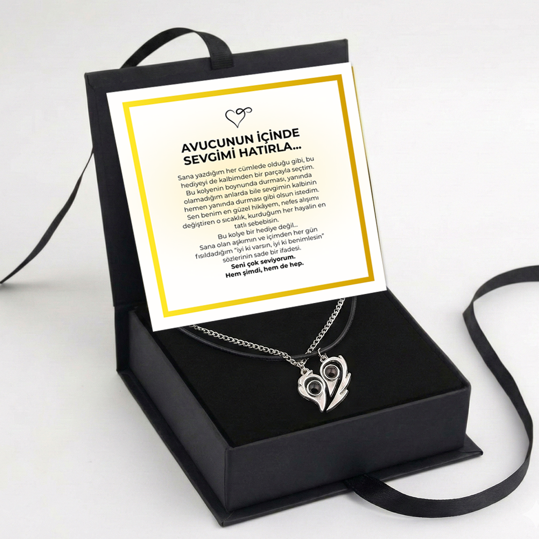 “Avucunun İçinde” 100 dilde seni seviyorum çift kalp kolye