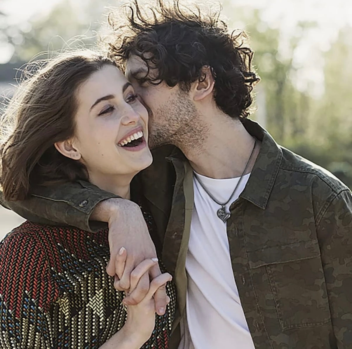 "Sevgilime" 100 dilde seni seviyorum çift kalp kolye