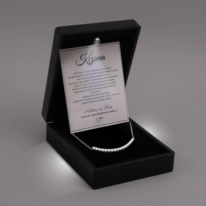 "Kızıma" Sıra Taşlı Kolye Anlamlı Not ve kutulu